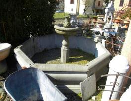 Antichit Bianchi-Camini antichi in pietra e marmo toscani e umbri.