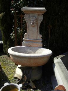 Antichità Bianchi (Arezzo)-Camini antichi in pietra e marmo toscani e umbri.