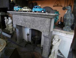 Antichit Bianchi - Camini antichi in pietra e marmo umbri e toscani